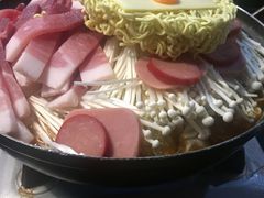 泡菜五花肉锅-炙韩料理·部队锅专门店