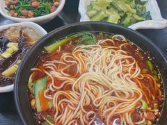 -丽影重庆小面(定西路店)