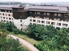 -西双版纳融创皇冠假日度假酒店