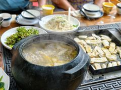 -三锅莊·牦牛肉火锅·香格里拉特色藏餐宴请餐厅(昆明创始店)