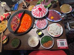 -萍姐火锅·公路夜市(武汉首店)