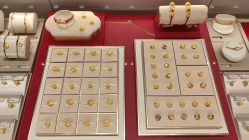 -周大福CHOW TAI FOOK(浦东八佰伴店)