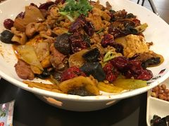 -拿渡·水煮鱼麻辣香锅(王府井奥莱·香江小镇店)