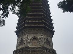 -玲珑塔公园