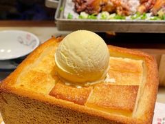 面包诱惑-绿茶餐厅(同成街华联店)