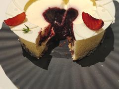 -潮一不贰·法式甜品·生日蛋糕·西式简餐(外滩店)