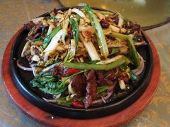 -尚味小厨·瓦罐煨汤
