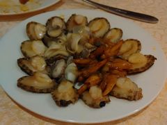 这是是摆拍，可以吗？-钓鱼岛洗浴休闲会馆(卫星路店)