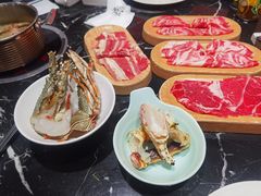-淡尾·海鲜自助概念餐厅(虹桥南丰城店)