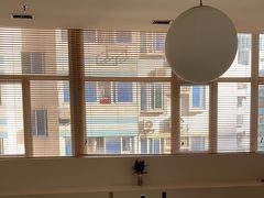 -卡罗酒店(东门晒布地铁站店)