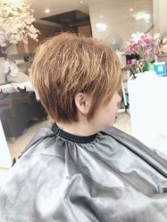 -GIRL STYLE 烫发·染发沙龙