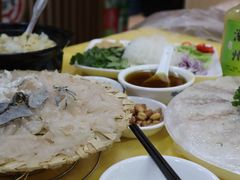 -官塘陈记鱼生·潮汕砂锅粥·牛肉火锅(潮枫路总店)