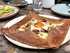 鸡蛋蘑菇熏肉荞麦可丽饼-RAC BAR(安福路店)