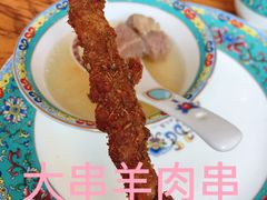 -毛辣果·贵州红酸汤牛肉火锅(西单店)