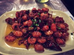 -巴厘龙虾·榜首油焖大虾(音乐学院·沿江酒馆店)