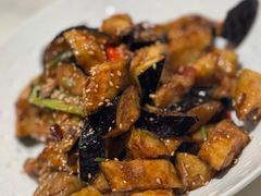 -梅飞酒家(名辉豪庭店)