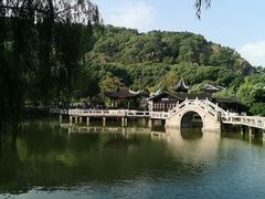 -灵岩山风景区