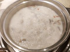 -煲大王猪肚鸡·椰子鸡火锅(红谷滩万达店)