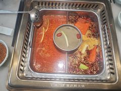 -巴渝瓦肆重庆鲜火锅(宝龙环湖店)