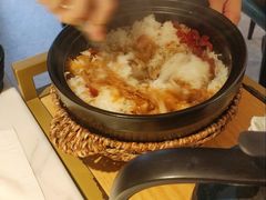 腊味煲仔饭-三个椰子·现砍椰子鸡(金源CBD店)