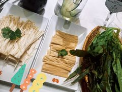 豆黄金腐竹-七欣天香辣蟹火锅(南通任港路大润发店)