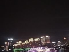 -黄浦江游览十六铺3号码头网红自助餐