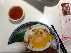 -新大咀港式茶餐厅(宝山万达店)