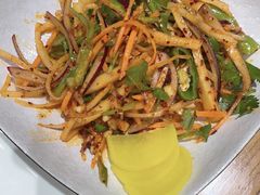 -青瓦餐厅·生鱼片·韩园烤肉(西塔店)