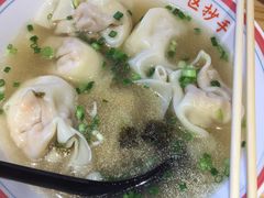 -八二小区抄手(龙湖上城天街店)