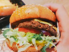 -The Habit Burger Grill 哈比特汉堡(复兴soho店)