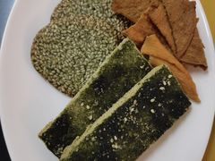 -功德林(南京西路店)