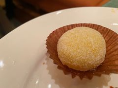-上海浦东假日酒店逸庭咖啡厅