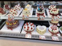 -花花卷卷·鲜食蛋糕(静安久光百货店)