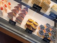 -诺嘉甜品(世贸店)