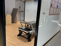 -Z&B Fitness Studio·Gym(前滩L+PLAZA店)