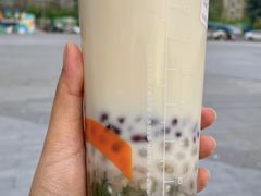 茉绿青团红豆-CoCo都可(长兴岛店)