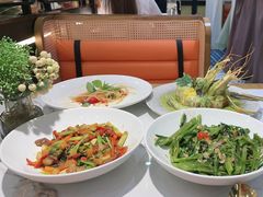 -泰椰里·泰国餐厅(智慧城广百广场店)