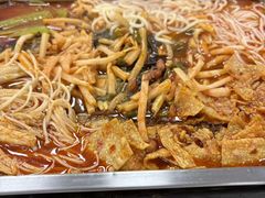 -在巷子里的烤肉店·螺蛳粉烤鱼·牛蛙(和美城店)