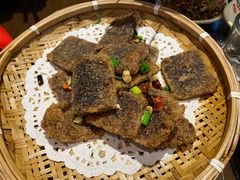 -富正毅三下锅·湘西韵味(天门山索道店)