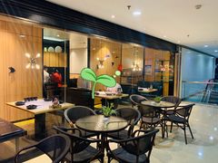 等位区-滇铺子(欣都龙城店)