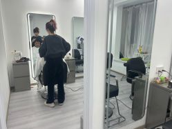 -LILI·HAIR SALON理理造型