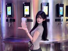 -王府井百货(中州中路店)