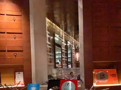 -恰餐厅及酒吧 CHAR Bar & Grill (北京丽都皇冠假日店)
