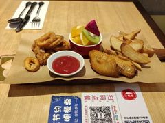 -必胜客(WOW中心城店)
