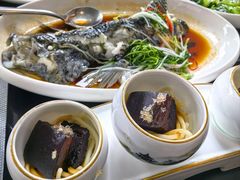 清蒸鲈鱼-白云湖畔酒店-湖畔餐厅