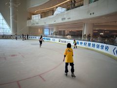 -世纪星滑冰俱乐部(万象城店)