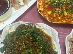 -洪霞餐馆