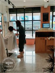 -一東造型烫发染发