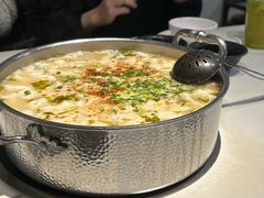 -德林酸菜鱼火锅(南丹店)