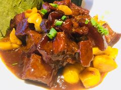 江南栗子红烧肉-极致三川·厨房(N37天琴座店)